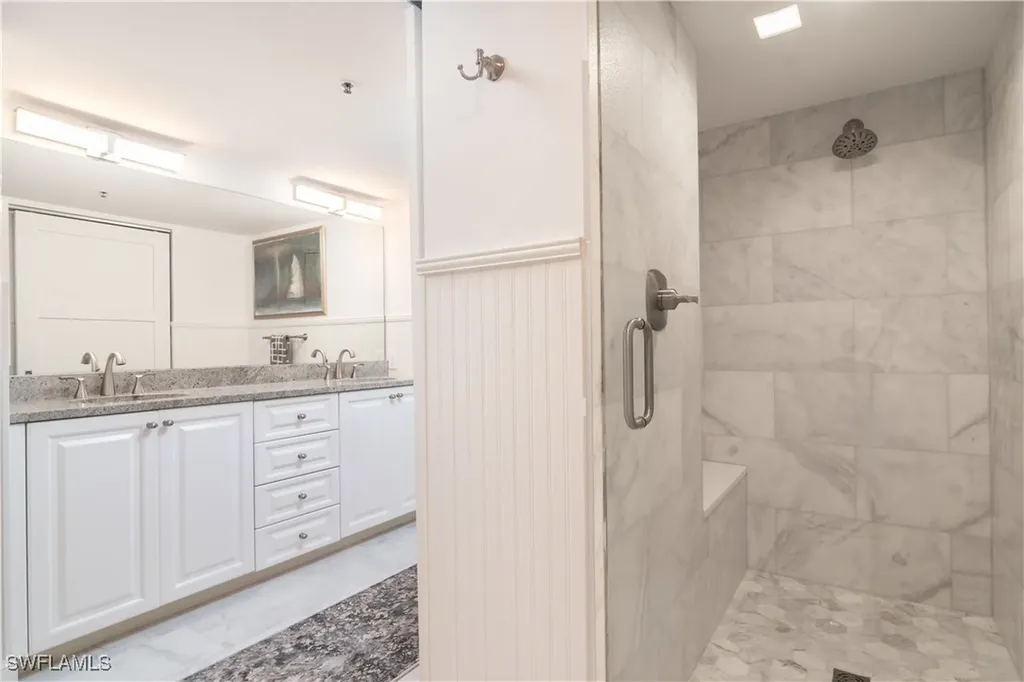 6825 Grenadier Boulevard Naples FL 34108