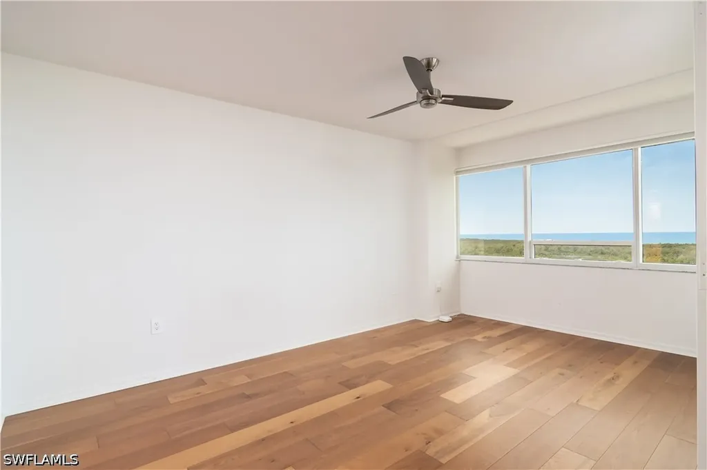 6825 Grenadier Boulevard Naples FL 34108