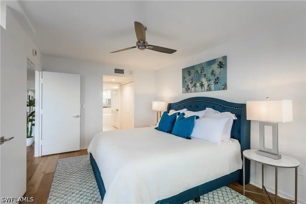 6825 Grenadier Boulevard Naples FL 34108