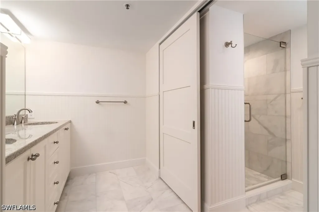 6825 Grenadier Boulevard Naples FL 34108