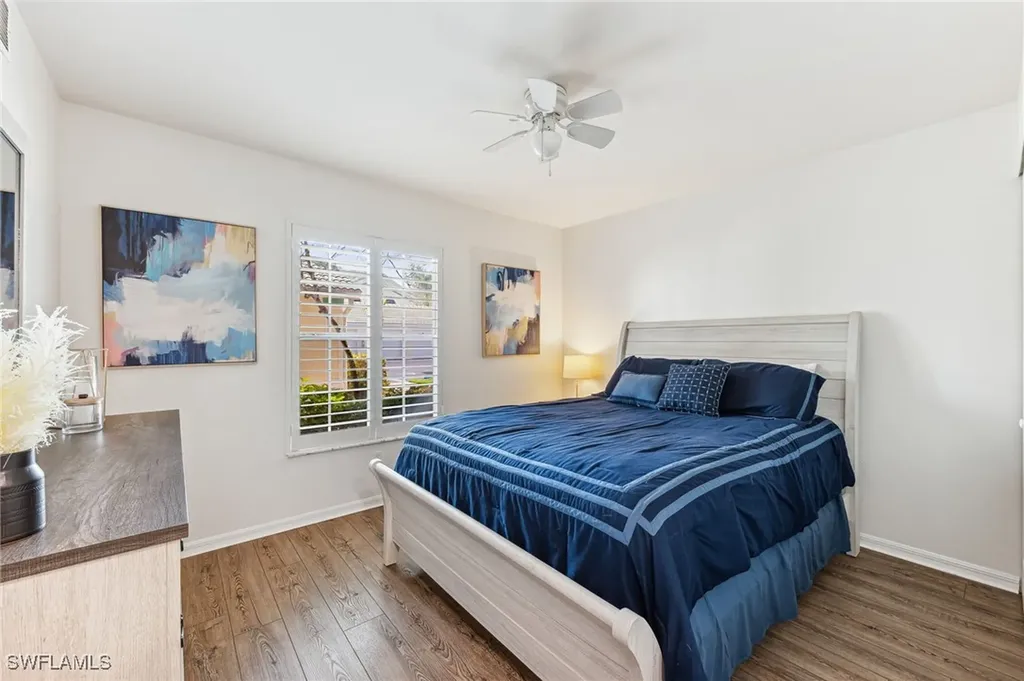 4940 Cougar Court S Naples FL 34109