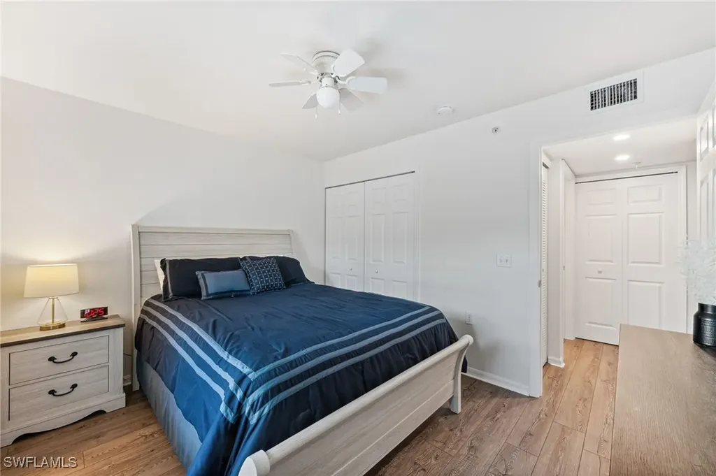 4940 Cougar Court S Naples FL 34109