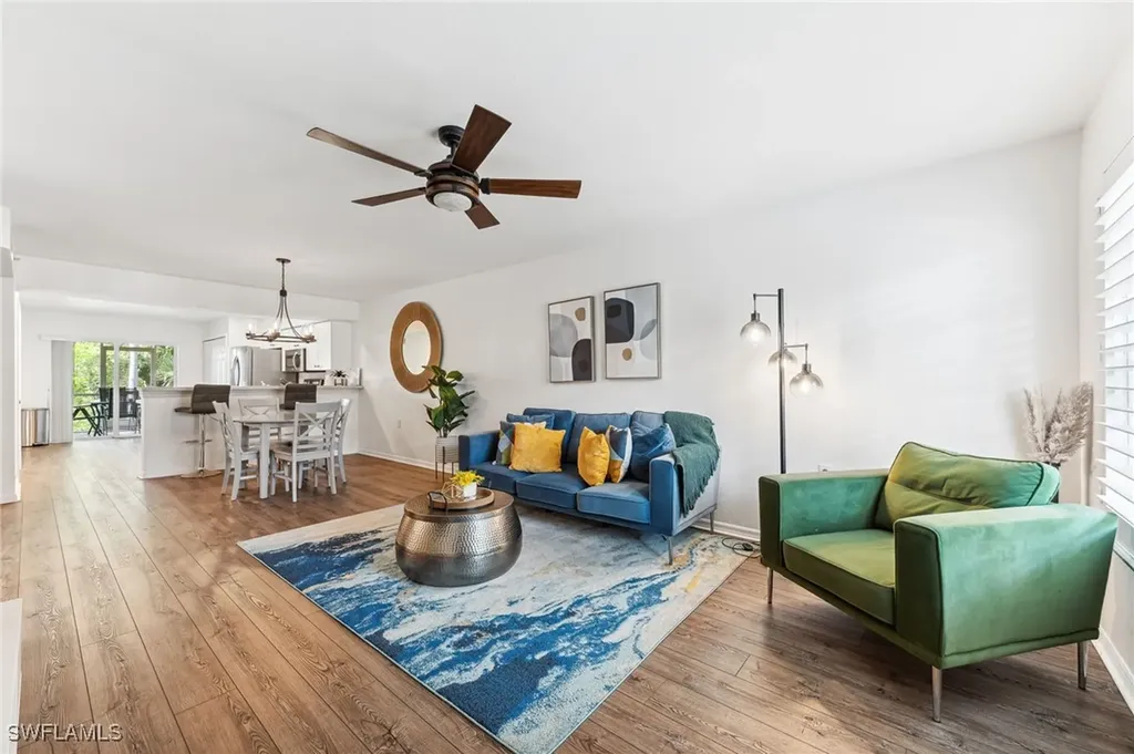 4940 Cougar Court S Naples FL 34109