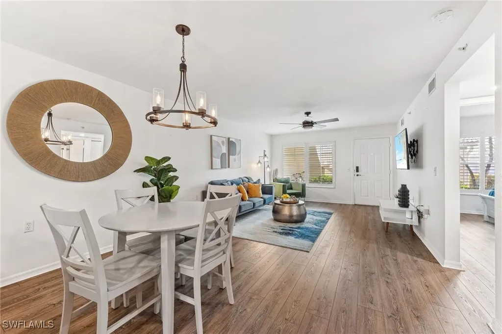 4940 Cougar Court S Naples FL 34109