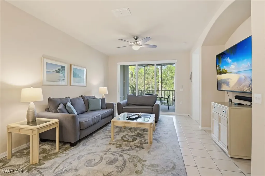 4873 Hampshire Court Naples FL 34112