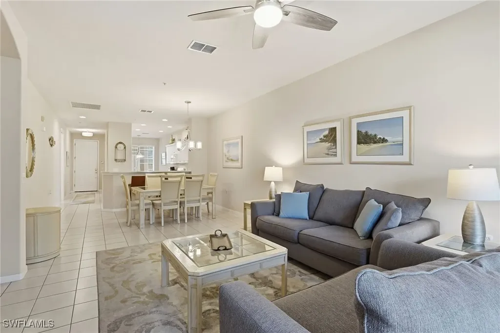 4873 Hampshire Court Naples FL 34112