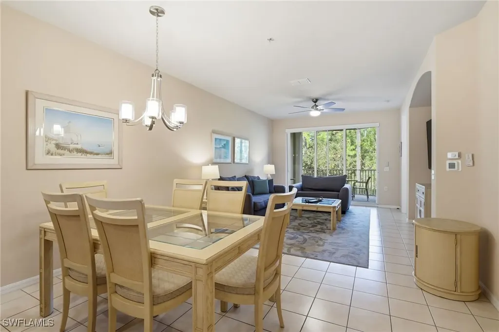 4873 Hampshire Court Naples FL 34112