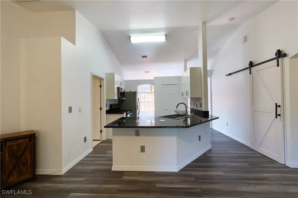 2675 70th Avenue NE Naples FL 34120