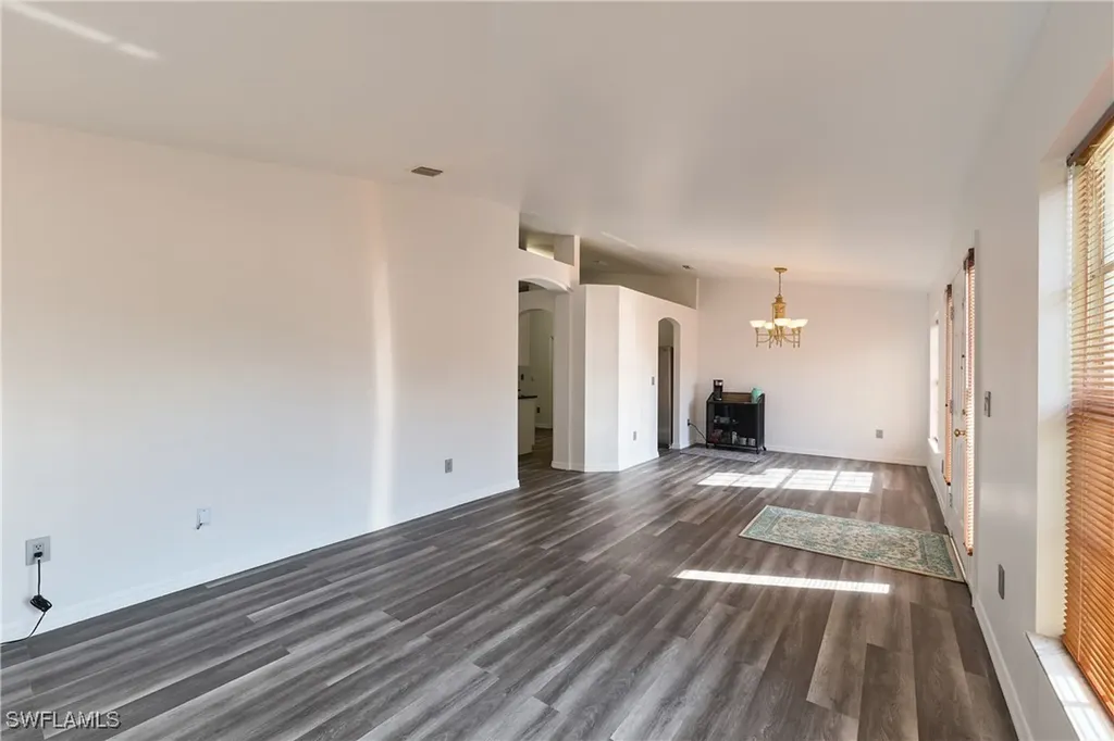 2675 70th Avenue NE Naples FL 34120