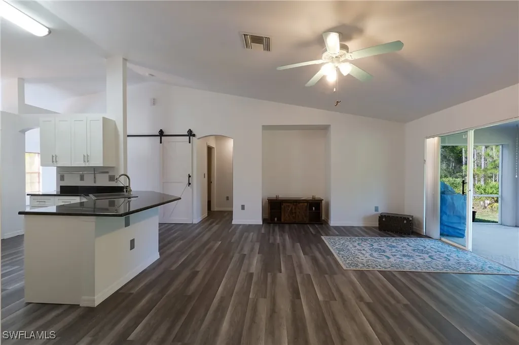 2675 70th Avenue NE Naples FL 34120