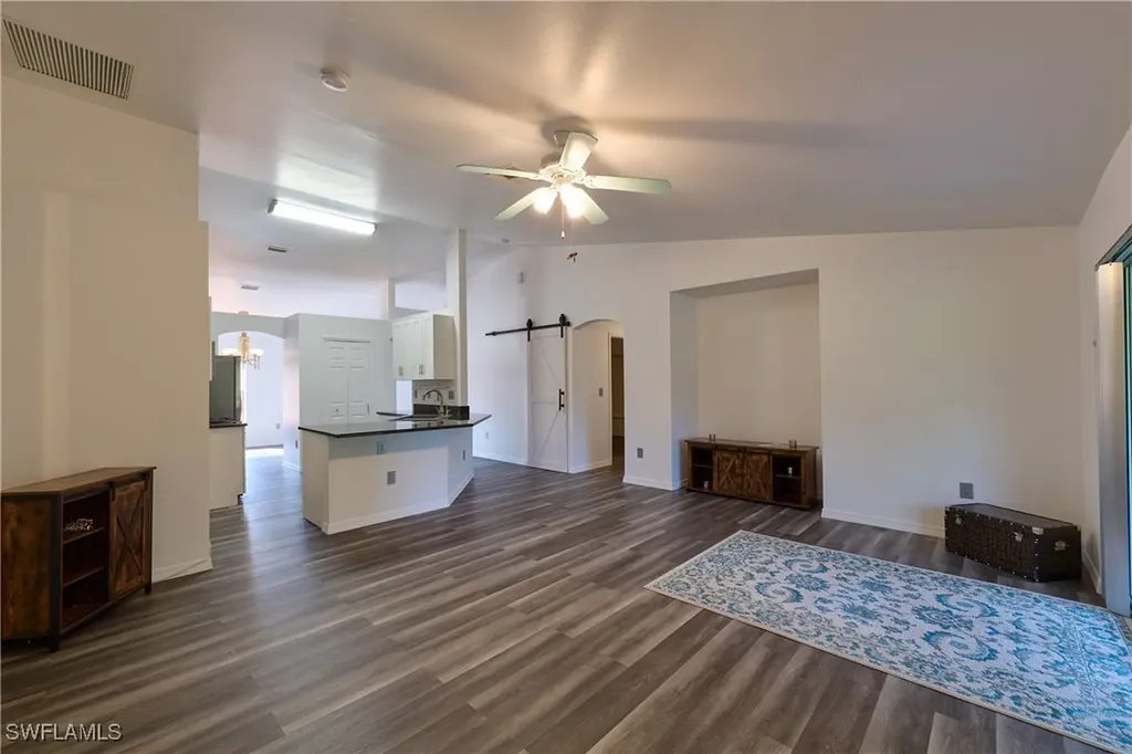 2675 70th Avenue NE Naples FL 34120