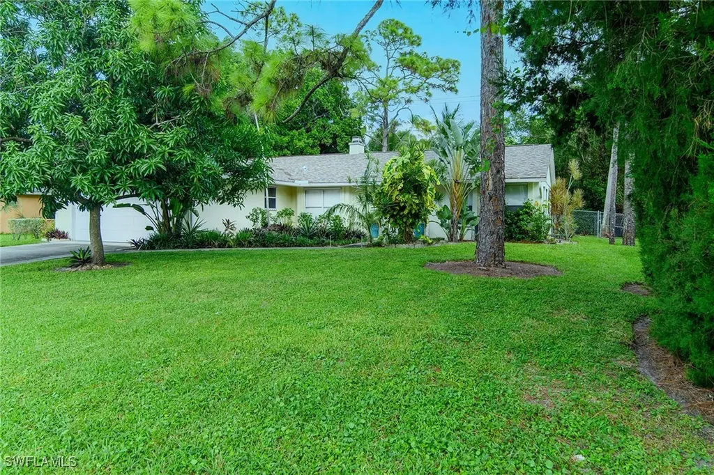 110 Palm River Boulevard Naples FL 34110