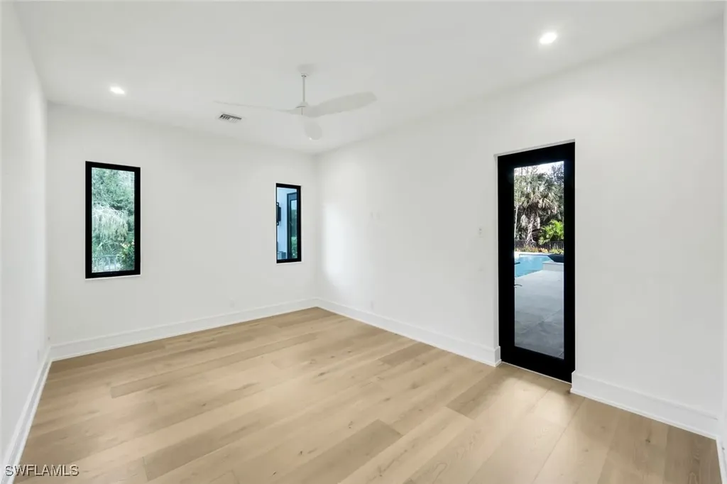 3891 Brynwood Drive Naples FL 34119