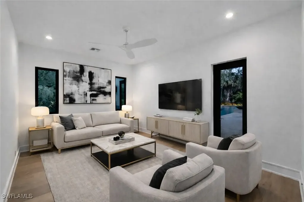 3891 Brynwood Drive Naples FL 34119