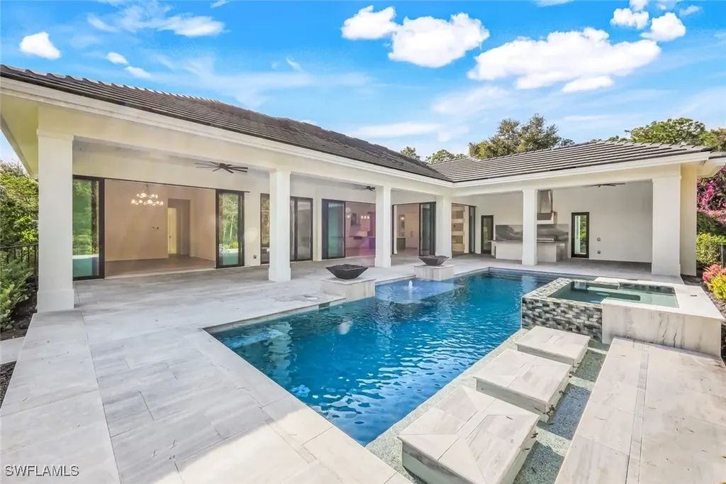 3891 Brynwood Drive Naples FL 34119