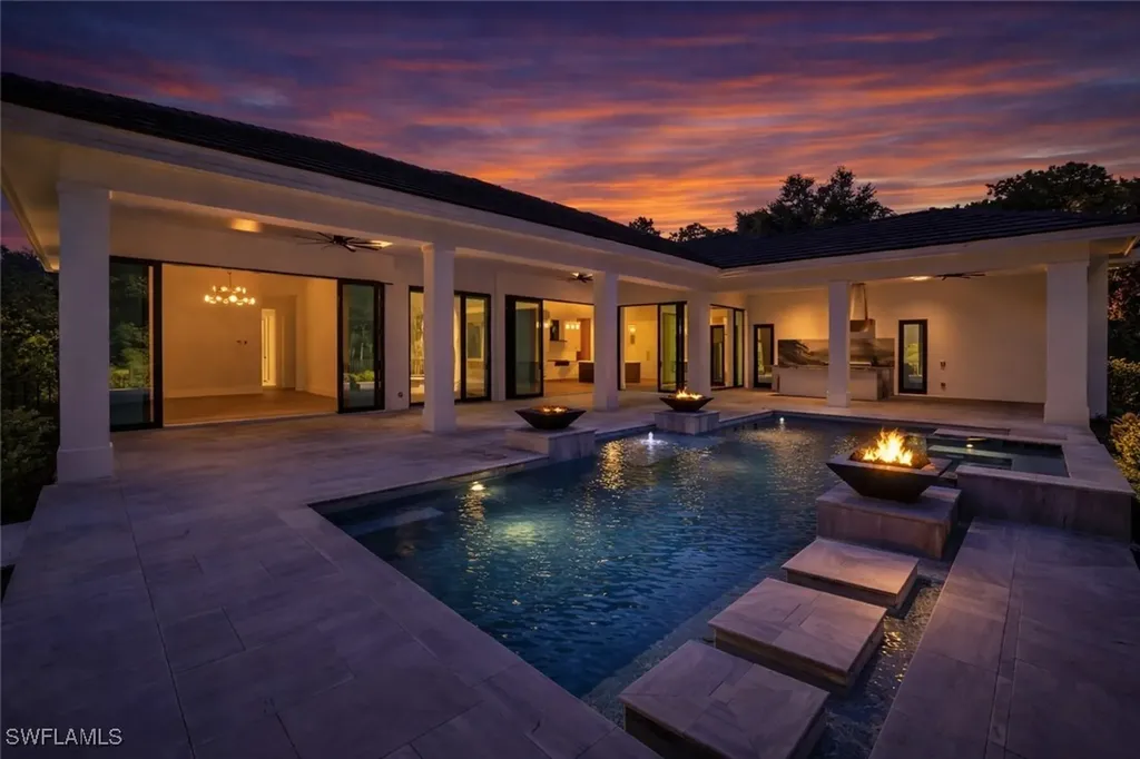 3891 Brynwood Drive Naples FL 34119