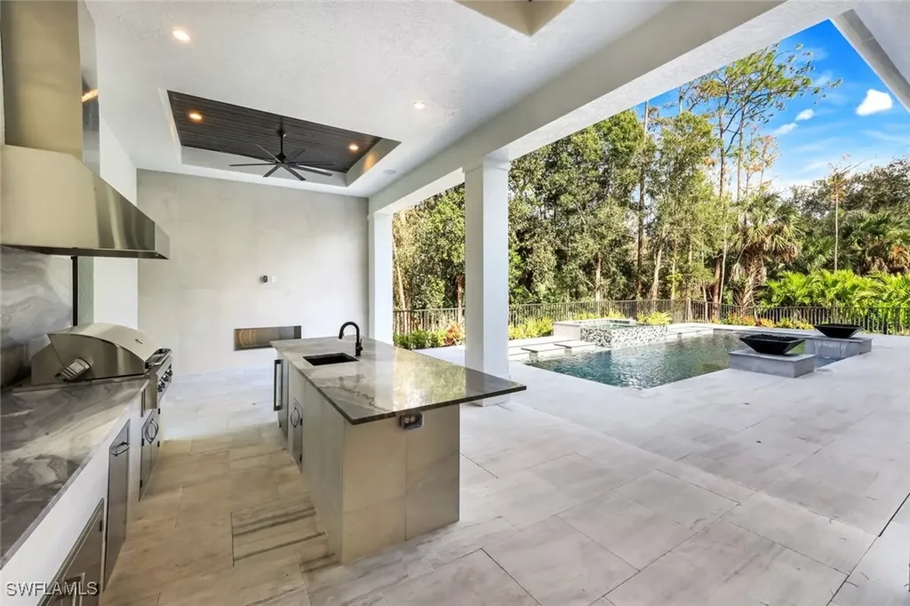 3891 Brynwood Drive Naples FL 34119