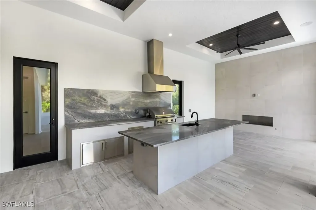 3891 Brynwood Drive Naples FL 34119