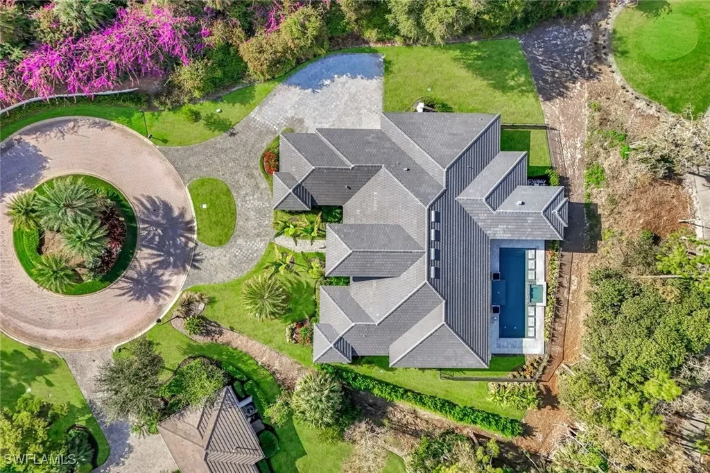 3891 Brynwood Drive Naples FL 34119