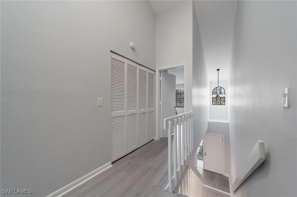 820 Meadowland Drive Naples FL 34108