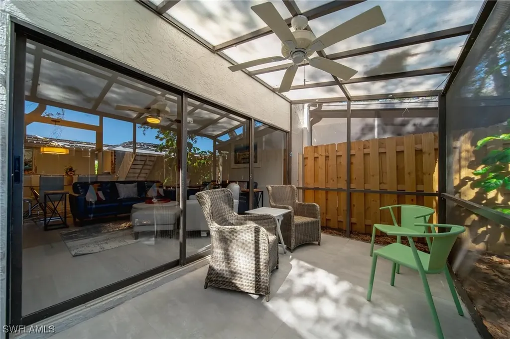 820 Meadowland Drive Naples FL 34108