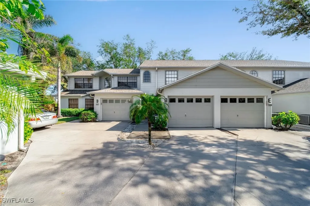 820 Meadowland Drive Naples FL 34108