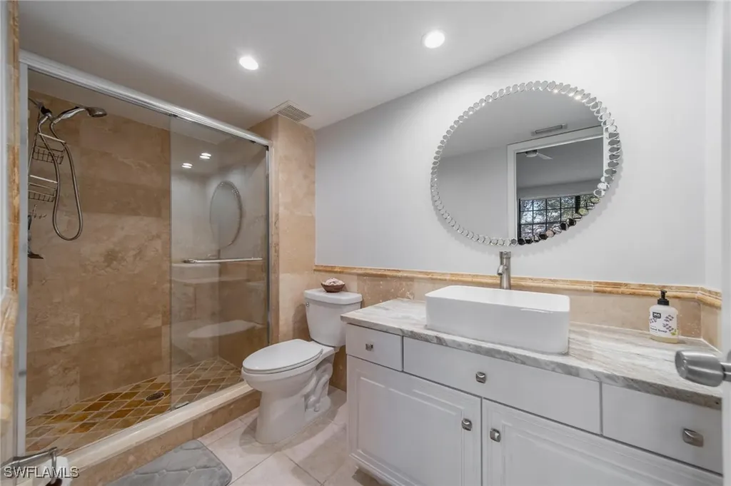 820 Meadowland Drive Naples FL 34108