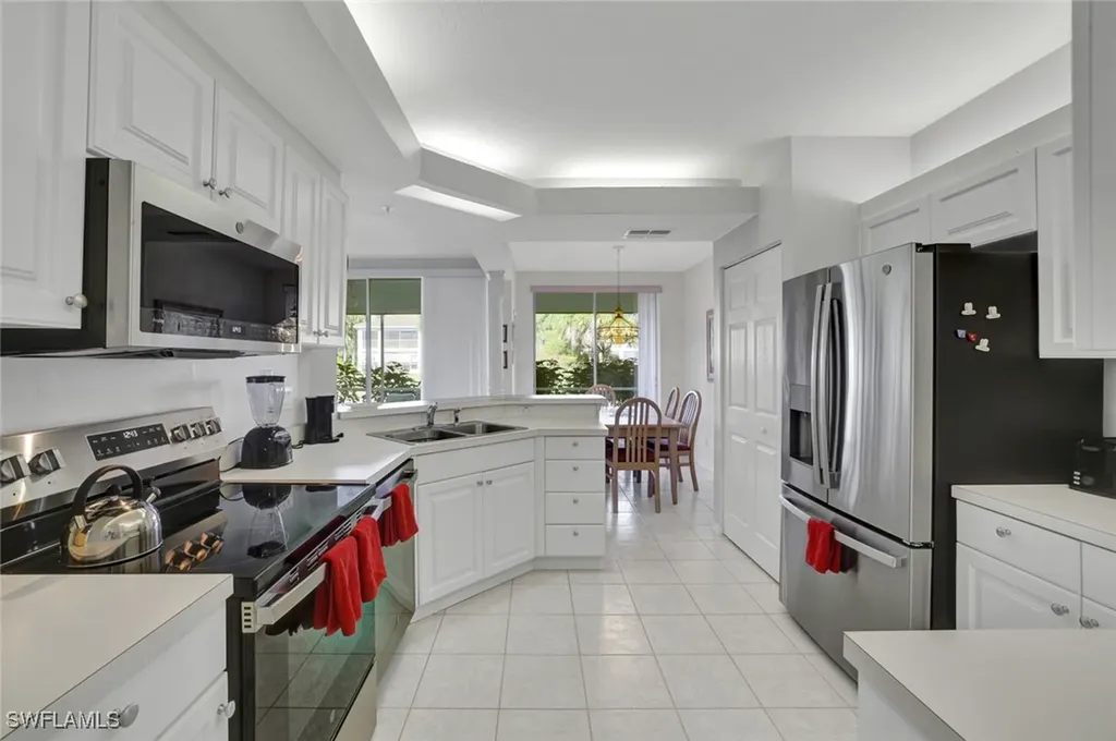 6883 Redbay Park Road Naples FL 34109