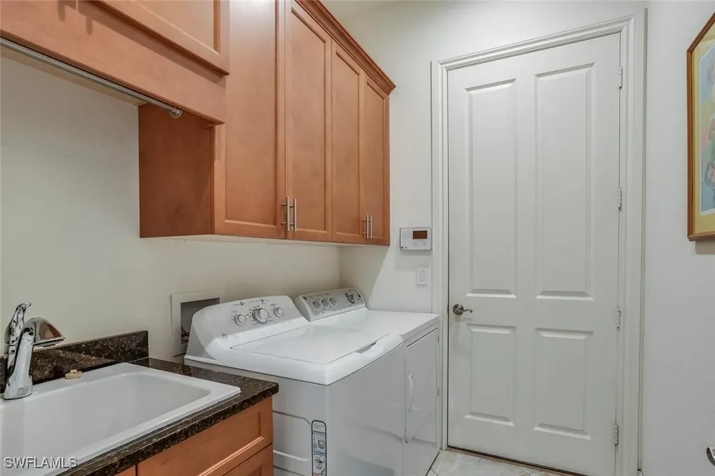 7315 Lantana Circle N Naples FL 34119