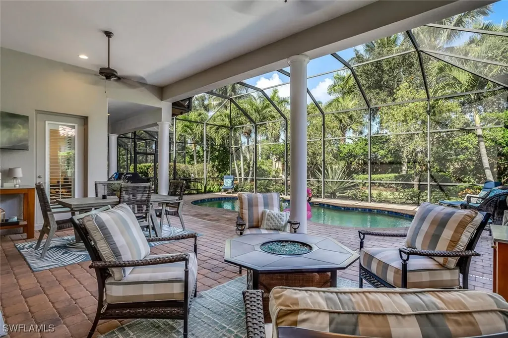 7315 Lantana Circle N Naples FL 34119