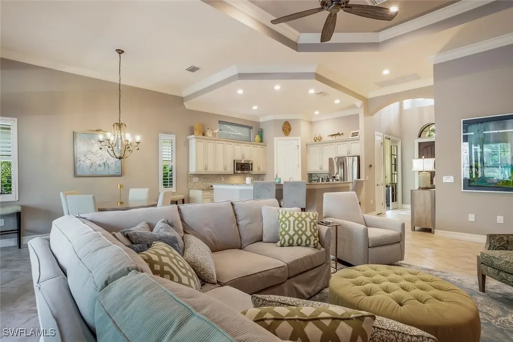 7315 Lantana Circle N Naples FL 34119