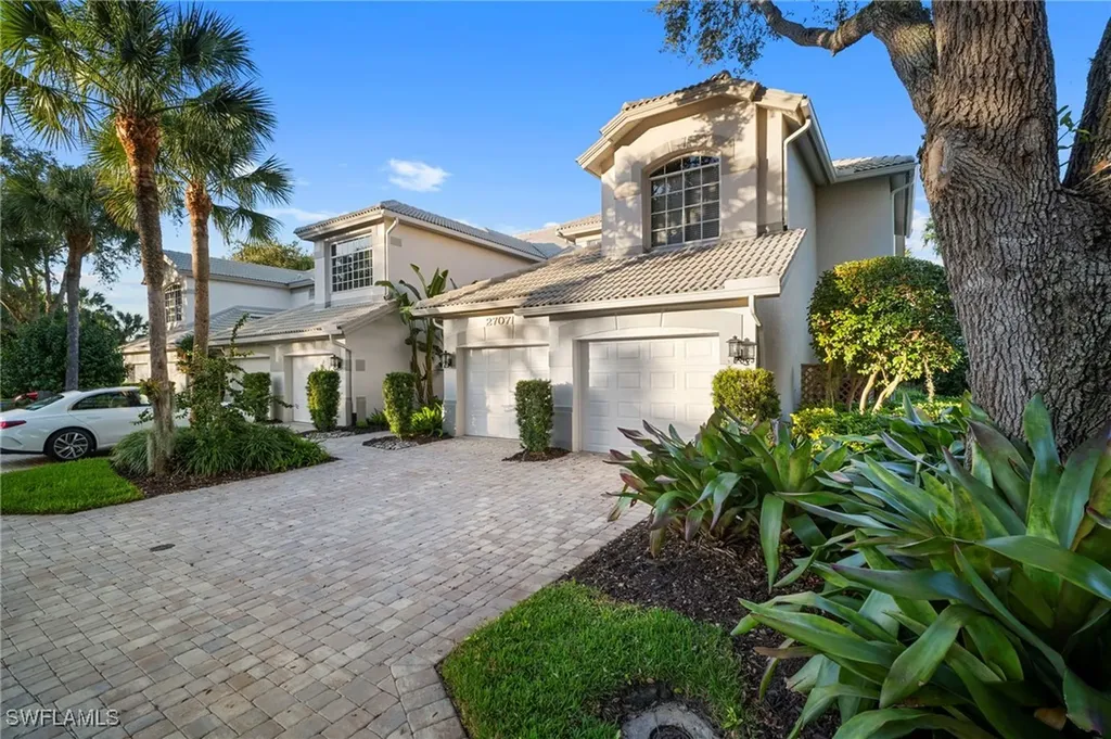 27071 Lake Harbor Court Bonita Springs FL 34134