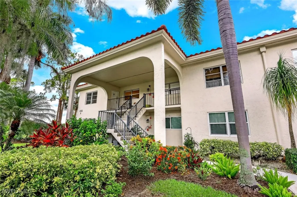 1056 Forest Lakes Drive Naples FL 34105