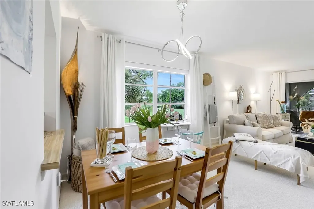 1056 Forest Lakes Drive Naples FL 34105