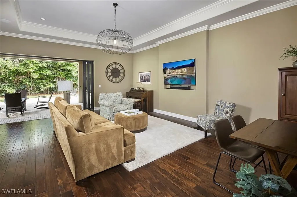 1900 Tiller Terrace Naples FL 34102