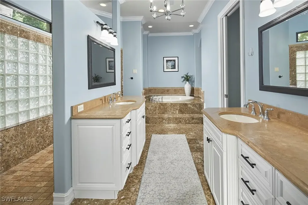 1900 Tiller Terrace Naples FL 34102