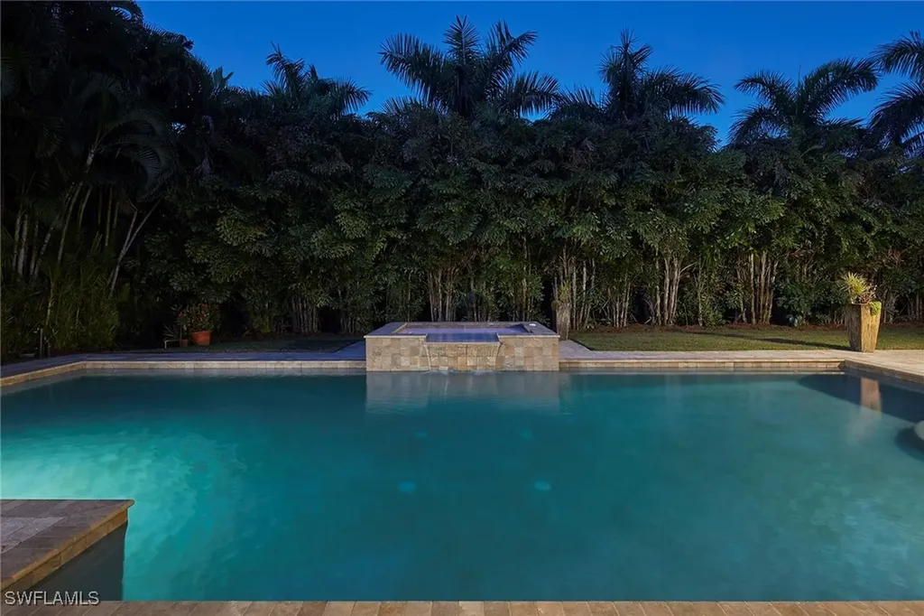 1900 Tiller Terrace Naples FL 34102