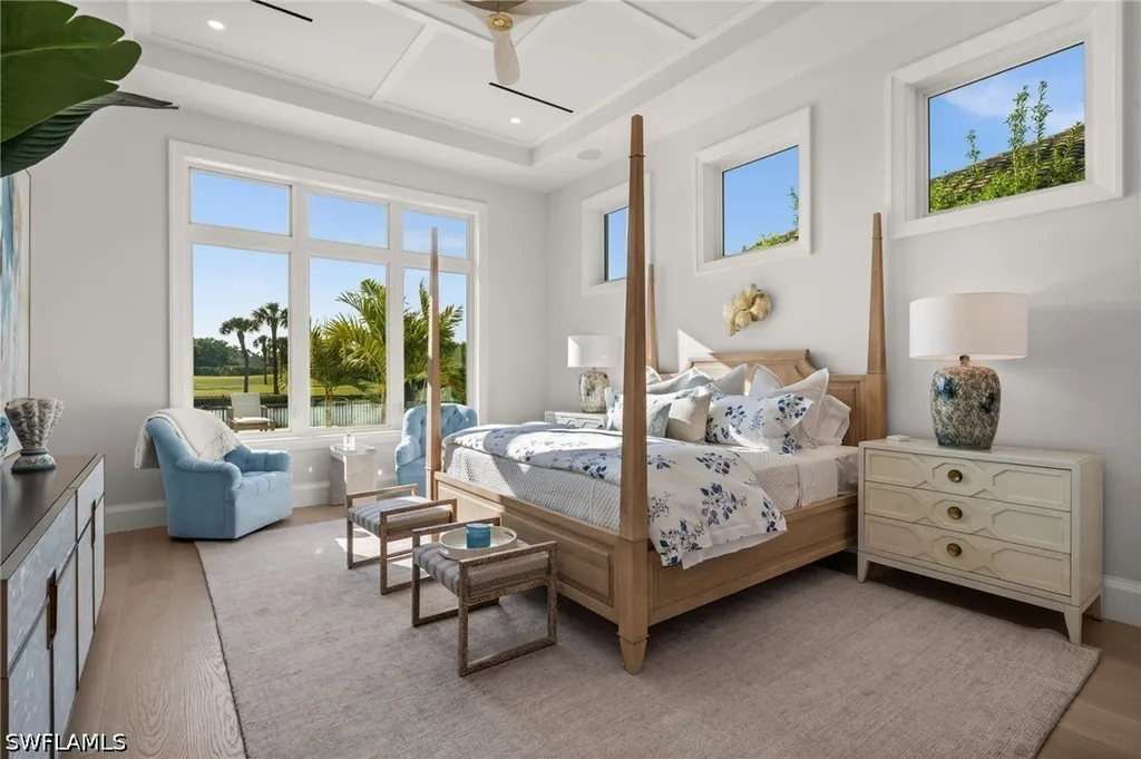809 Wedge Drive Naples FL 34103