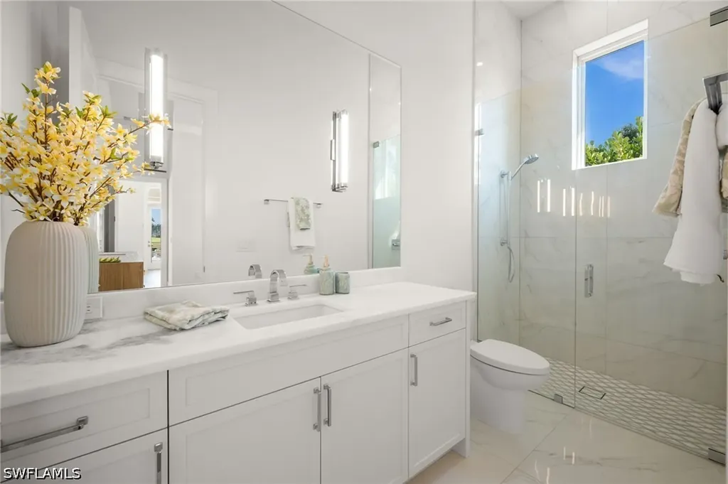 809 Wedge Drive Naples FL 34103