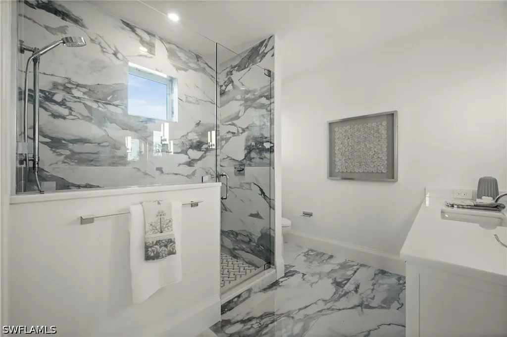 809 Wedge Drive Naples FL 34103