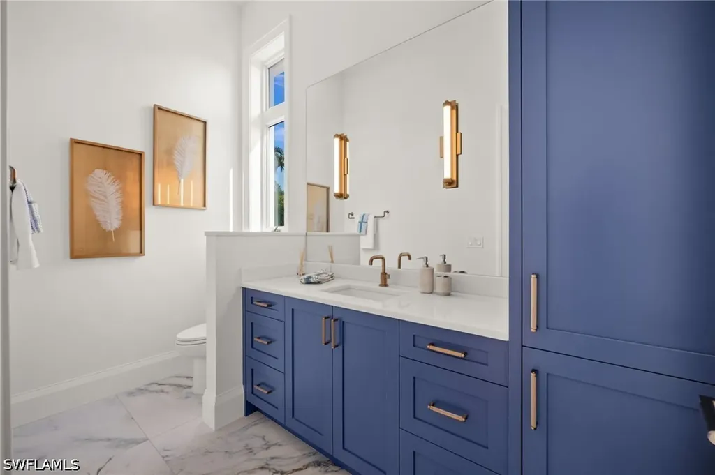 809 Wedge Drive Naples FL 34103