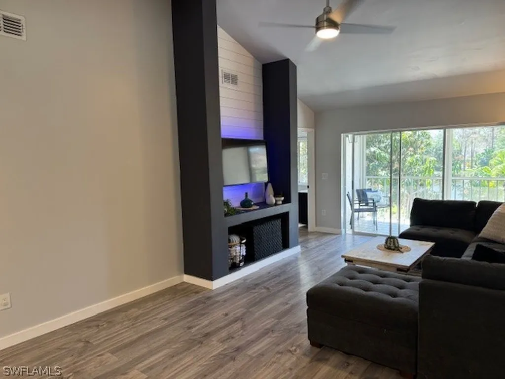 5656 Woodmere Lake Circle Naples FL 34112