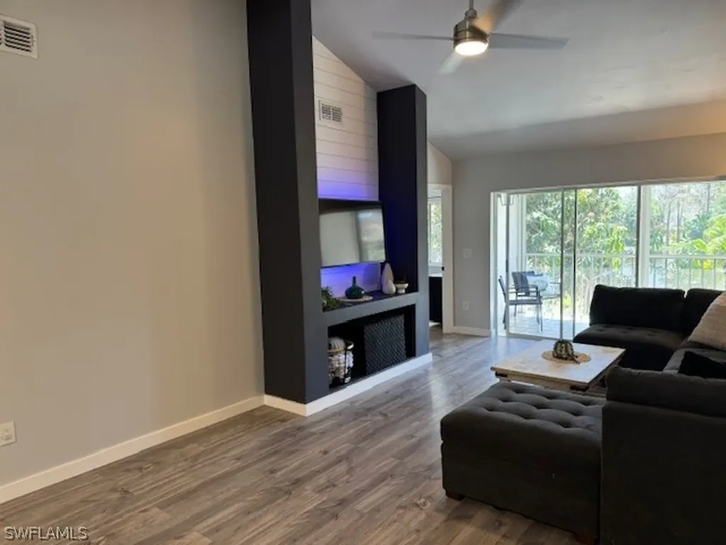 5656 Woodmere Lake Circle Naples FL 34112