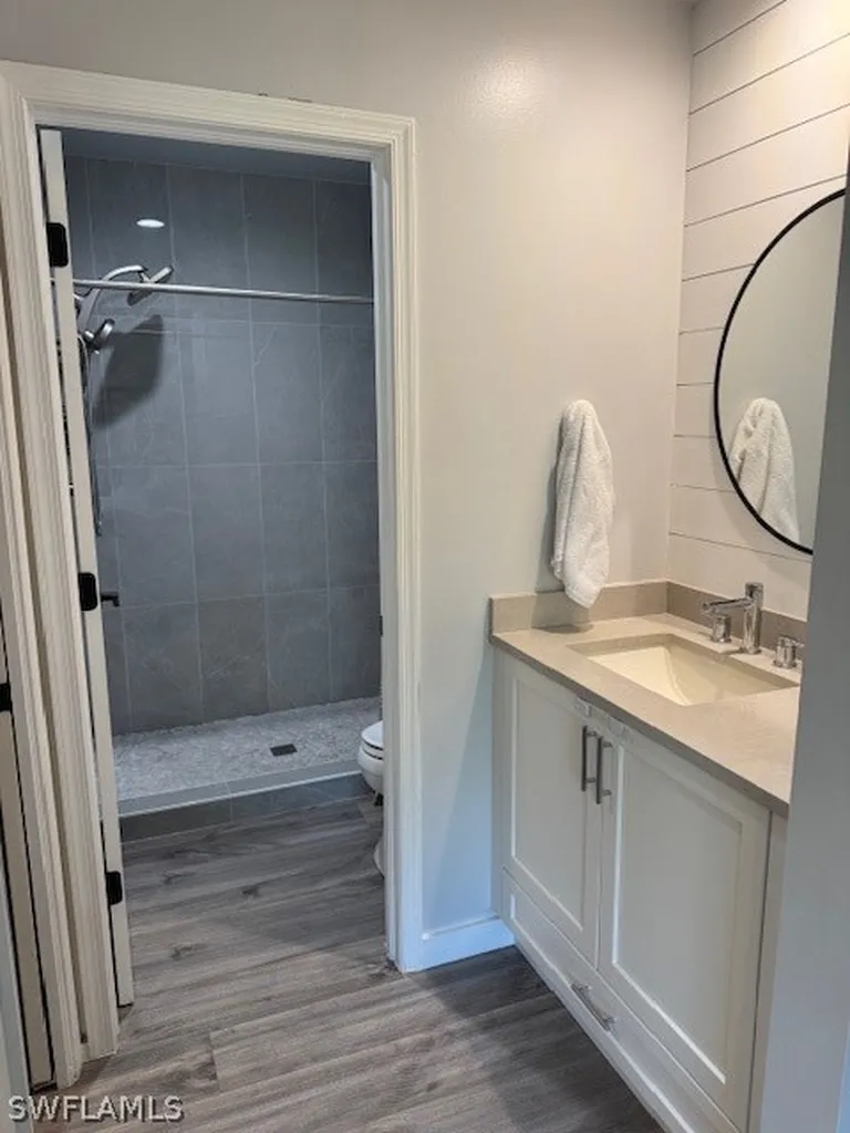5656 Woodmere Lake Circle Naples FL 34112