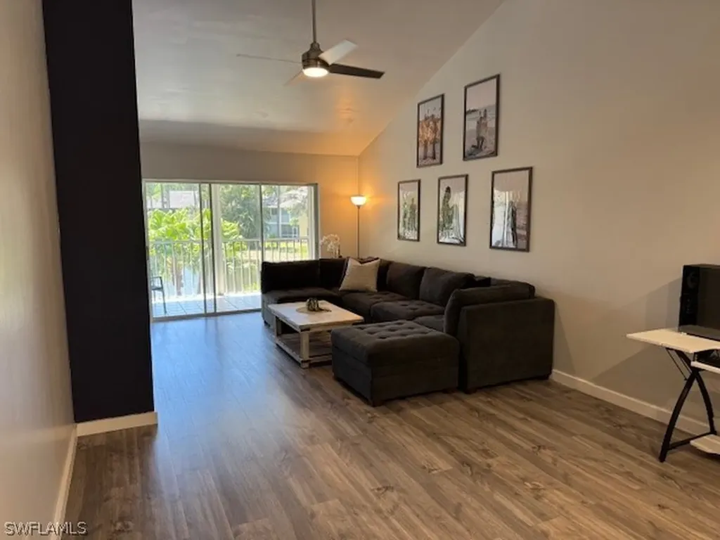 5656 Woodmere Lake Circle Naples FL 34112