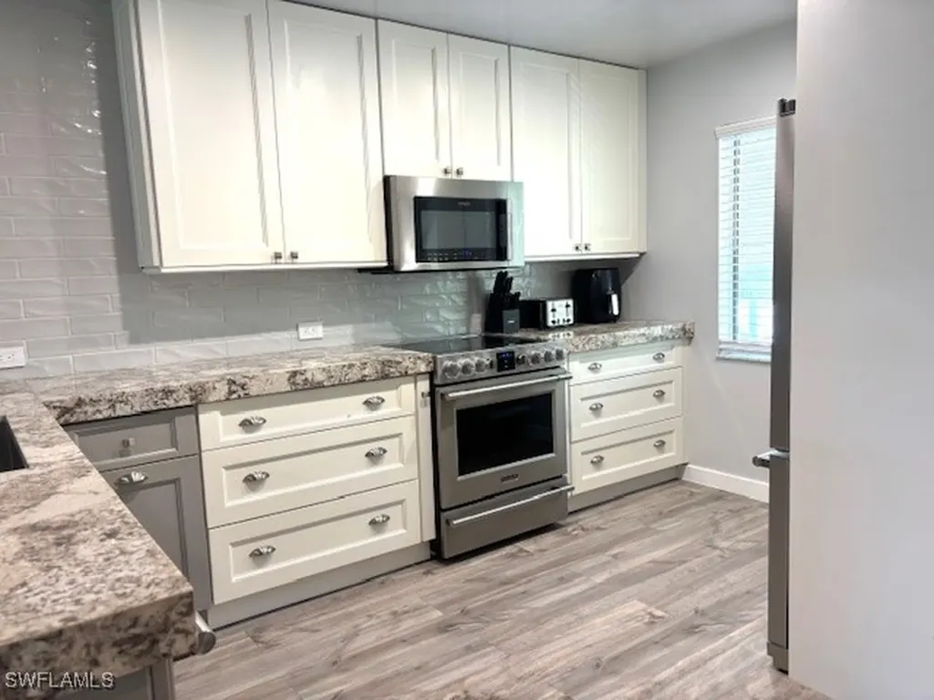 5656 Woodmere Lake Circle Naples FL 34112