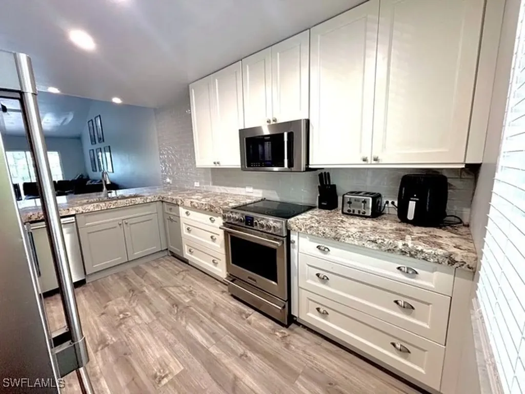 5656 Woodmere Lake Circle Naples FL 34112