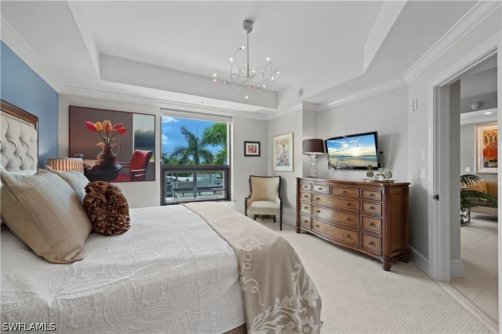 9115 Strada Place Naples FL 34108