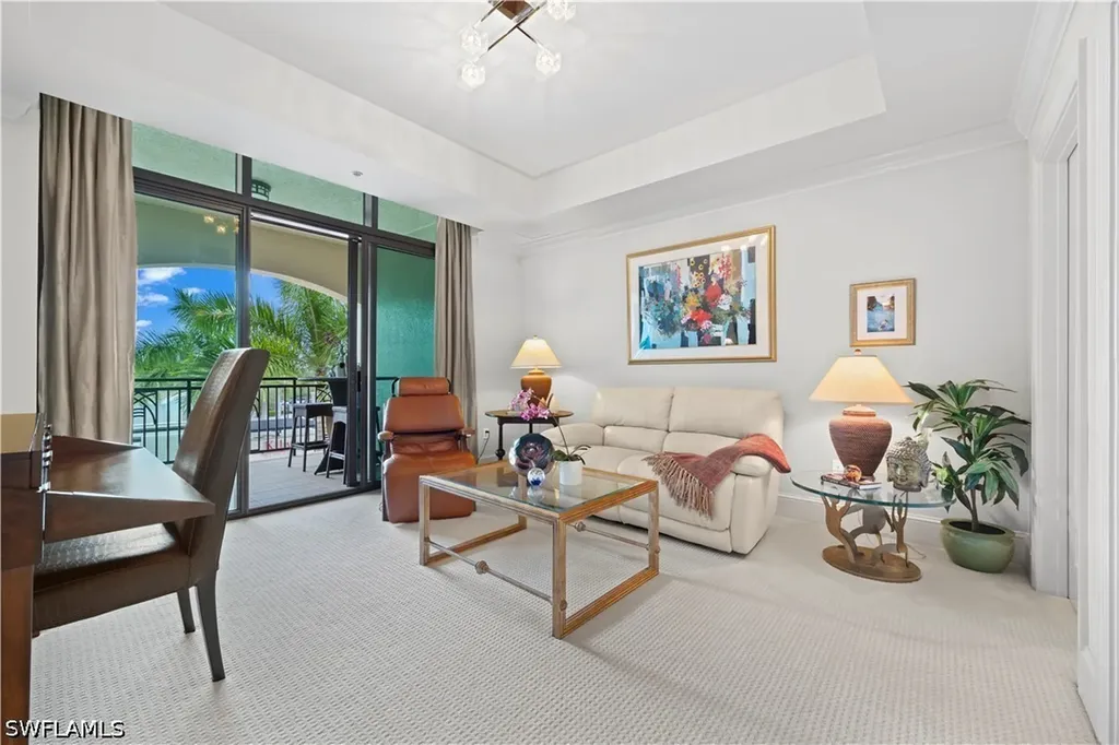 9115 Strada Place Naples FL 34108
