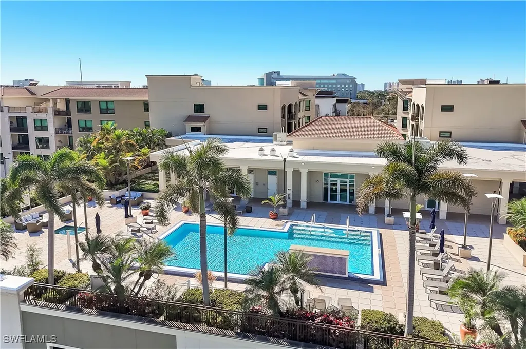 9115 Strada Place Naples FL 34108
